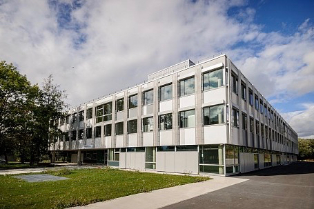 Saclay Inria building